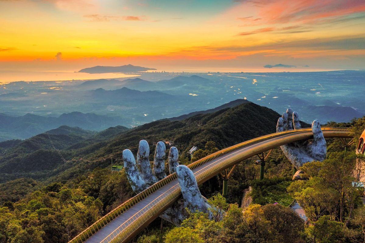 Crafting Unforgettable Journeys, Just for You